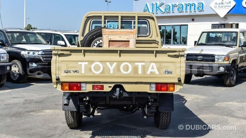 Big with watermark toyota land cruiser baa import dubai 2096