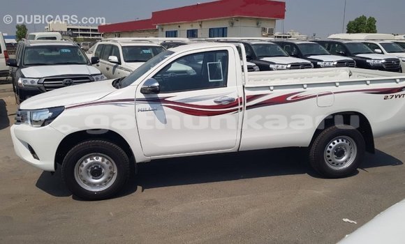 Buy Import Toyota Hilux White Car in Import - Dubai in Baa Buy Import Toyota Hilux White Car in Import - Dubai in Baa