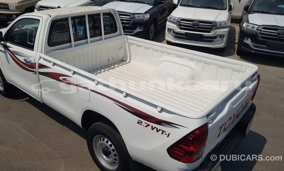 Buy Import Toyota Hilux White Car in Import - Dubai in Baa Buy Import Toyota Hilux White Car in Import - Dubai in Baa