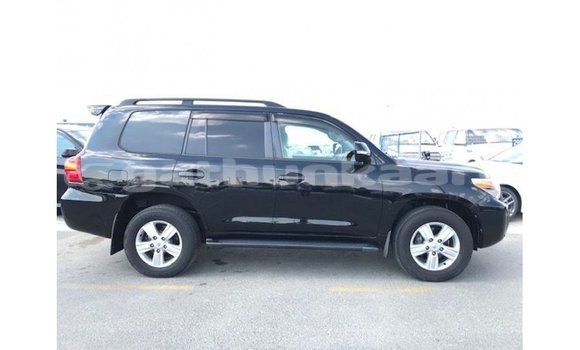 Buy Import Toyota Land Cruiser Black Car in Import - Dubai in Baa Buy Import Toyota Land Cruiser Black Car in Import - Dubai in Baa