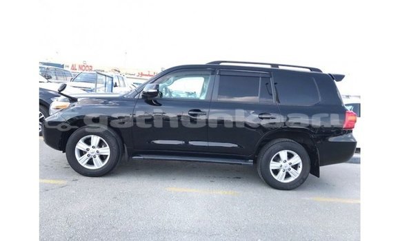 Buy Import Toyota Land Cruiser Black Car in Import - Dubai in Baa Buy Import Toyota Land Cruiser Black Car in Import - Dubai in Baa