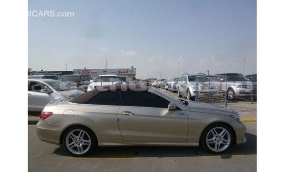 Buy Import Mercedes-Benz 200 Other Car in Import - Dubai in Baa Buy Import Mercedes-Benz 200 Other Car in Import - Dubai in Baa