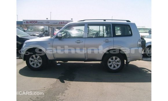 Buy Import Mitsubishi Pajero Other Car in Import - Dubai in Baa Buy Import Mitsubishi Pajero Other Car in Import - Dubai in Baa