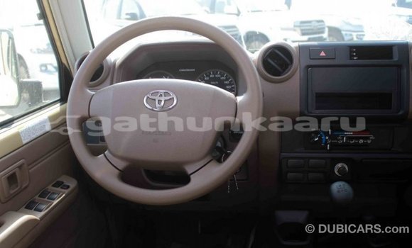 Buy Import Toyota Land Cruiser Beige Car in Import - Dubai in Baa Buy Import Toyota Land Cruiser Beige Car in Import - Dubai in Baa