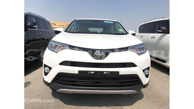 Big with watermark toyota 4runner baa import dubai 2118