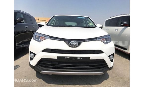 Buy Import Toyota 4Runner White Car in Import - Dubai in Baa Buy Import Toyota 4Runner White Car in Import - Dubai in Baa