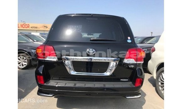 Buy Import Toyota Land Cruiser Black Car in Import - Dubai in Baa Buy Import Toyota Land Cruiser Black Car in Import - Dubai in Baa