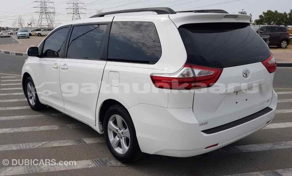 Buy Import Toyota Sienna White Car in Import - Dubai in Baa Buy Import Toyota Sienna White Car in Import - Dubai in Baa