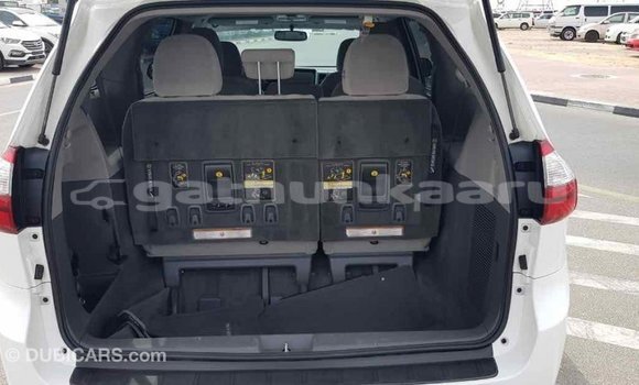 Buy Import Toyota Sienna White Car in Import - Dubai in Baa Buy Import Toyota Sienna White Car in Import - Dubai in Baa