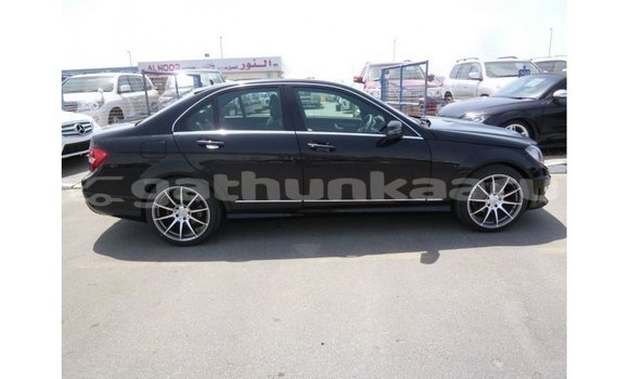 Buy Import Mercedes-Benz 200 Black Car in Import - Dubai in Baa Buy Import Mercedes-Benz 200 Black Car in Import - Dubai in Baa