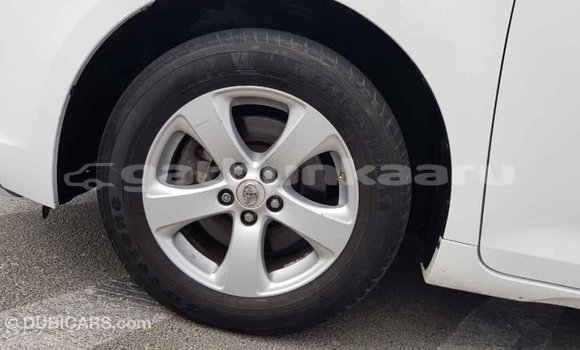 Buy Import Toyota Sienna White Car in Import - Dubai in Baa Buy Import Toyota Sienna White Car in Import - Dubai in Baa