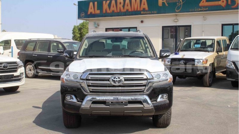 Big with watermark toyota land cruiser baa import dubai 2134