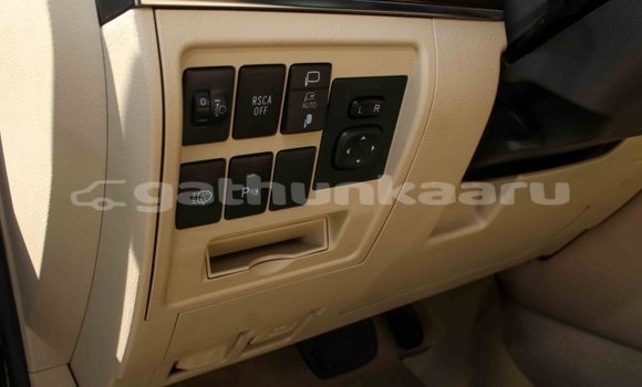 Buy Import Toyota Land Cruiser Black Car in Import - Dubai in Baa Buy Import Toyota Land Cruiser Black Car in Import - Dubai in Baa
