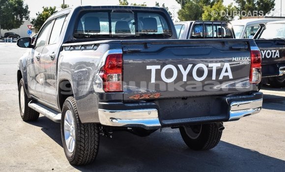 Buy Import Toyota Hilux Other Car in Import - Dubai in Baa Buy Import Toyota Hilux Other Car in Import - Dubai in Baa