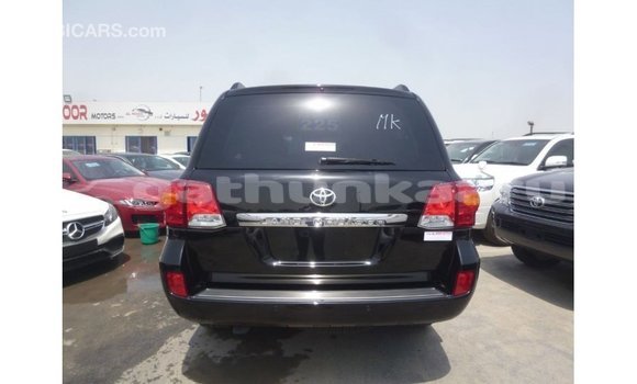 Buy Import Toyota Land Cruiser Black Car in Import - Dubai in Baa Buy Import Toyota Land Cruiser Black Car in Import - Dubai in Baa
