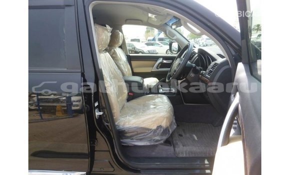 Buy Import Toyota Land Cruiser Black Car in Import - Dubai in Baa Buy Import Toyota Land Cruiser Black Car in Import - Dubai in Baa