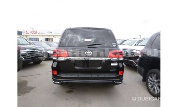 Buy Import Toyota Land Cruiser Black Car in Import - Dubai in Baa Buy Import Toyota Land Cruiser Black Car in Import - Dubai in Baa