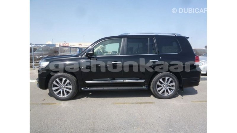 Big with watermark toyota land cruiser baa import dubai 2142