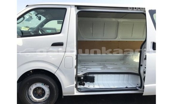 Buy Import Toyota Hiace White Car in Import - Dubai in Baa Buy Import Toyota Hiace White Car in Import - Dubai in Baa
