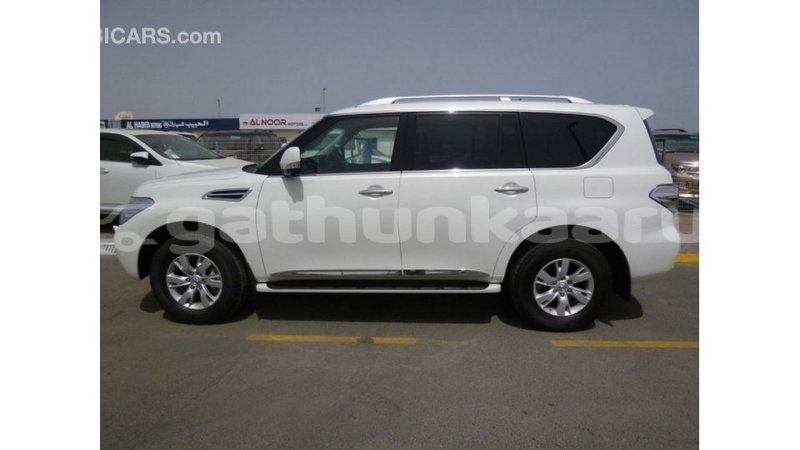 Big with watermark nissan patrol baa import dubai 2144