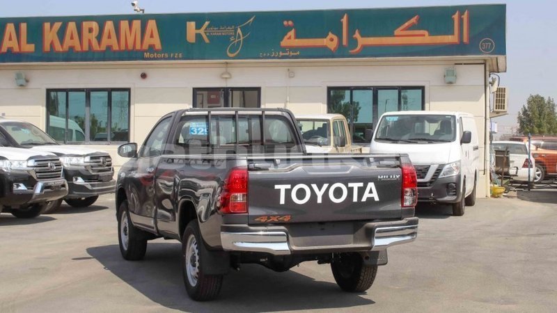 Big with watermark toyota hilux baa import dubai 2147