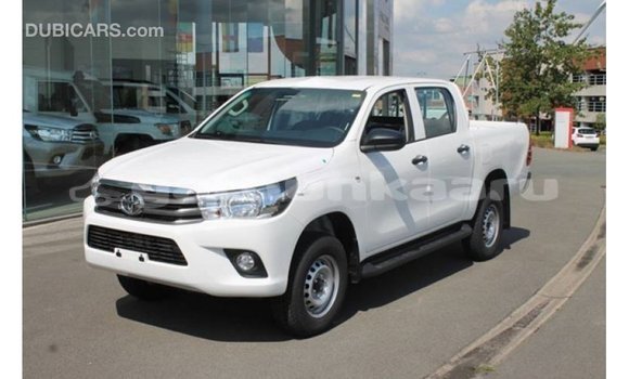 Buy Import Toyota Hilux White Car in Import - Dubai in Baa Buy Import Toyota Hilux White Car in Import - Dubai in Baa