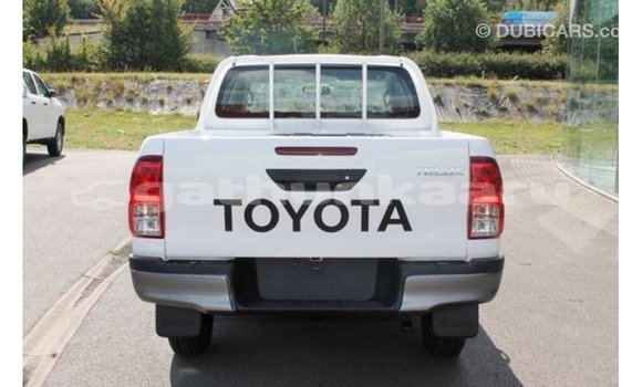 Buy Import Toyota Hilux White Car in Import - Dubai in Baa Buy Import Toyota Hilux White Car in Import - Dubai in Baa