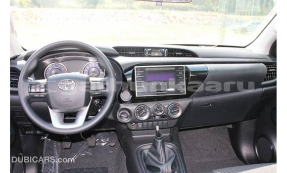 Buy Import Toyota Hilux White Car in Import - Dubai in Baa Buy Import Toyota Hilux White Car in Import - Dubai in Baa