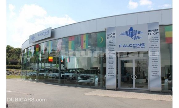 Buy Import Toyota Hilux White Car in Import - Dubai in Baa Buy Import Toyota Hilux White Car in Import - Dubai in Baa