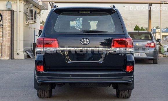 Buy Import Toyota Land Cruiser Black Car in Import - Dubai in Baa Buy Import Toyota Land Cruiser Black Car in Import - Dubai in Baa