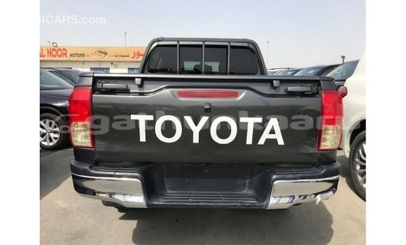 Buy Import Toyota Hilux Other Car in Import - Dubai in Baa Buy Import Toyota Hilux Other Car in Import - Dubai in Baa