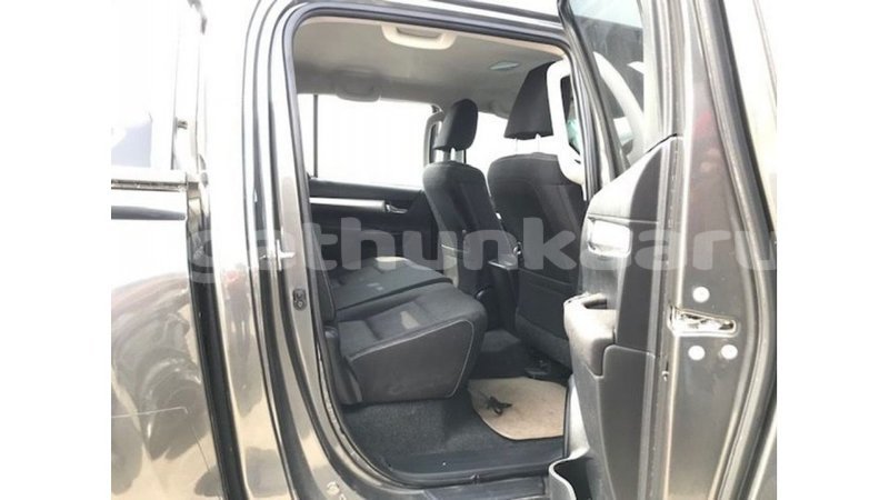 Big with watermark toyota hilux baa import dubai 2153