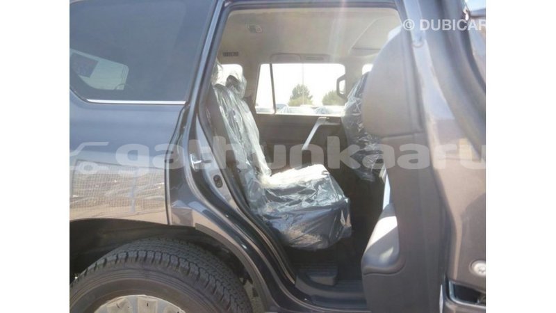 Big with watermark toyota prado baa import dubai 2154