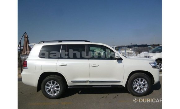Buy Import Toyota Land Cruiser White Car in Import - Dubai in Baa Buy Import Toyota Land Cruiser White Car in Import - Dubai in Baa