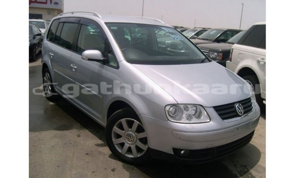 Buy Import Volkswagen Touran Other Car in Import - Dubai in Baa