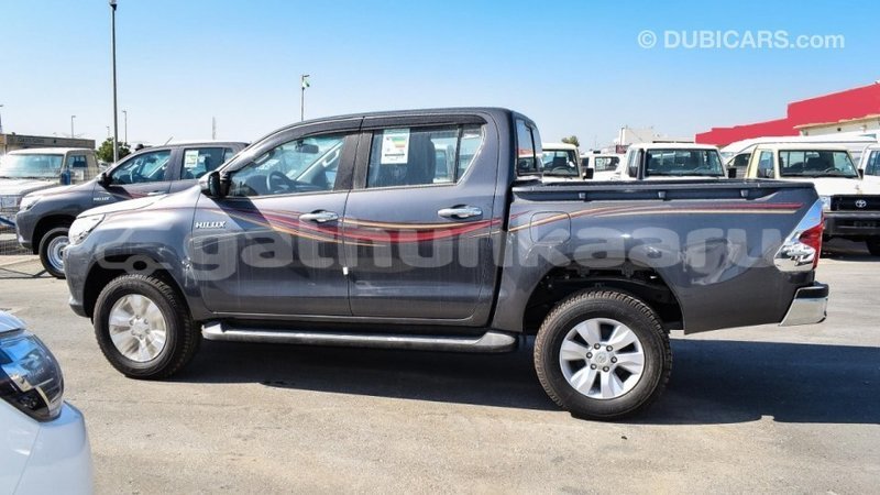 Big with watermark toyota hilux baa import dubai 2160