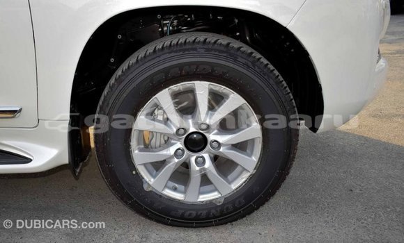 Buy Import Toyota Land Cruiser White Car in Import - Dubai in Baa Buy Import Toyota Land Cruiser White Car in Import - Dubai in Baa