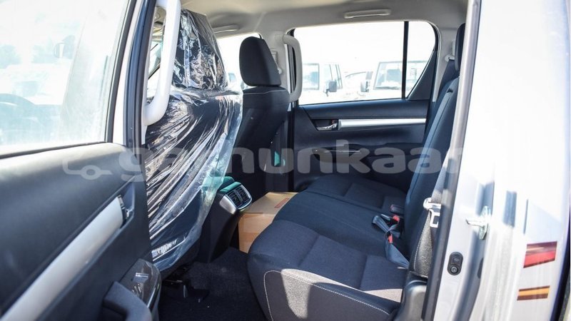 Big with watermark toyota hilux baa import dubai 2162