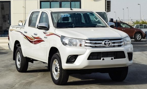 Buy Import Toyota Hilux White Car in Import - Dubai in Baa Buy Import Toyota Hilux White Car in Import - Dubai in Baa