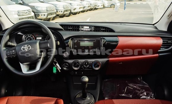 Buy Import Toyota Hilux White Car in Import - Dubai in Baa Buy Import Toyota Hilux White Car in Import - Dubai in Baa