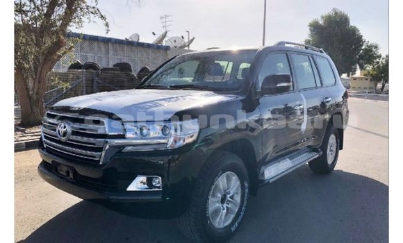 Buy Import Toyota Land Cruiser Black Car in Import - Dubai in Baa Buy Import Toyota Land Cruiser Black Car in Import - Dubai in Baa