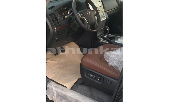 Buy Import Toyota Land Cruiser Black Car in Import - Dubai in Baa Buy Import Toyota Land Cruiser Black Car in Import - Dubai in Baa
