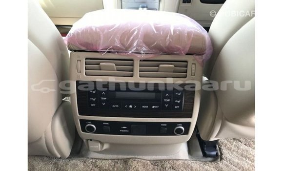Buy Import Toyota Land Cruiser White Car in Import - Dubai in Baa Buy Import Toyota Land Cruiser White Car in Import - Dubai in Baa