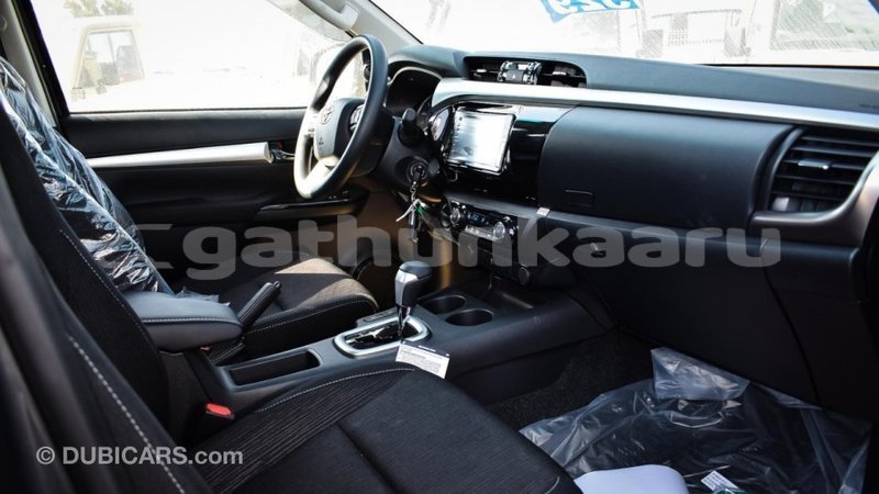 Big with watermark toyota hilux baa import dubai 2170