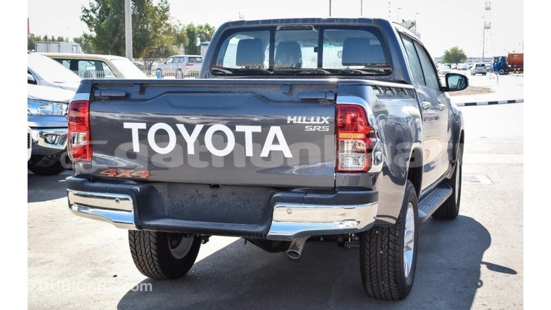 Big with watermark toyota hilux baa import dubai 2170