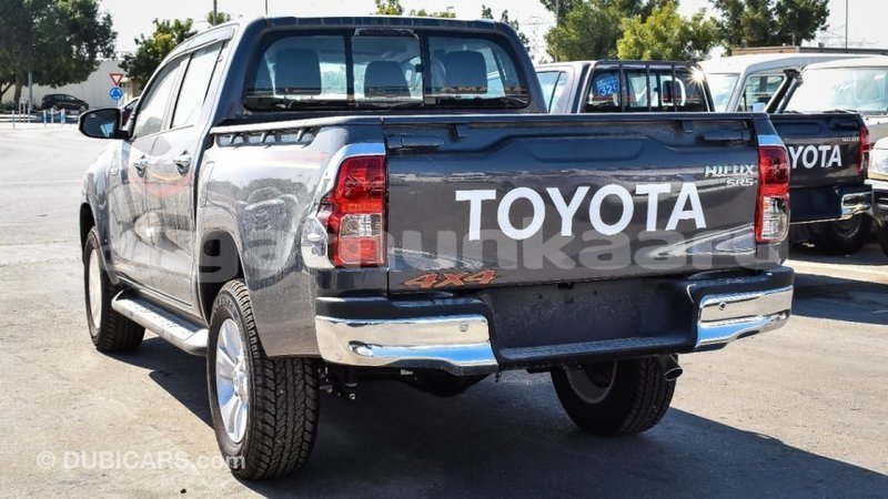 Big with watermark toyota hilux baa import dubai 2170