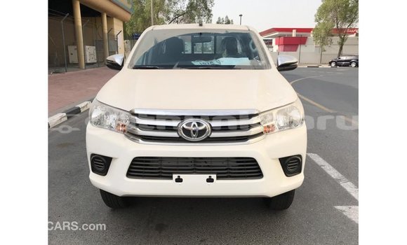 Buy Import Toyota Hilux White Car in Import - Dubai in Baa Buy Import Toyota Hilux White Car in Import - Dubai in Baa