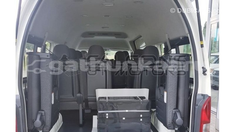 Big with watermark toyota hiace baa import dubai 2175