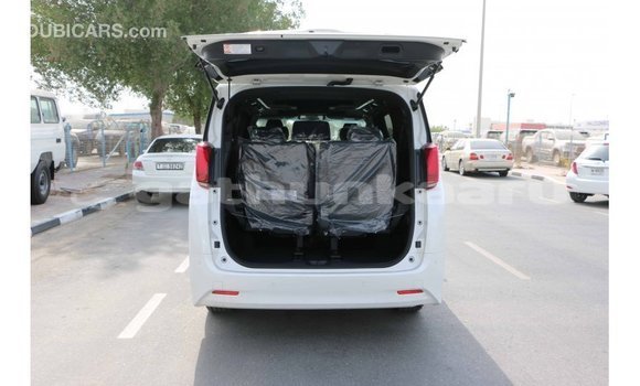 Buy Import Toyota Alphard White Car in Import - Dubai in Baa Buy Import Toyota Alphard White Car in Import - Dubai in Baa