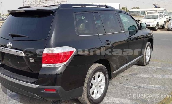 Buy Import Toyota Highlander Black Car in Import - Dubai in Baa Buy Import Toyota Highlander Black Car in Import - Dubai in Baa